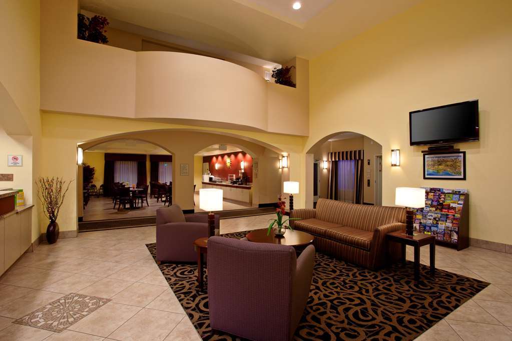 La Quinta By Wyndham Ne Long Beach/Cypress Hawaiian Gardens Interior foto